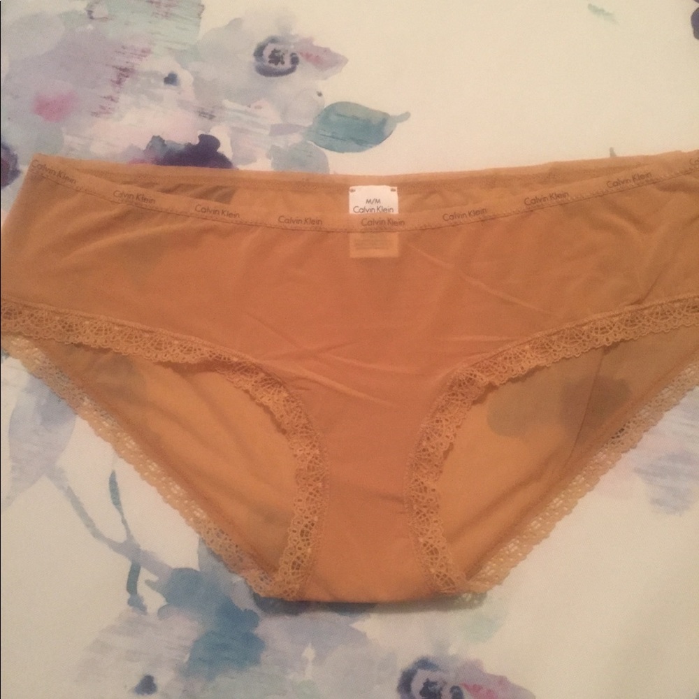 CALVIN KLEIN HIPSTER PANTY